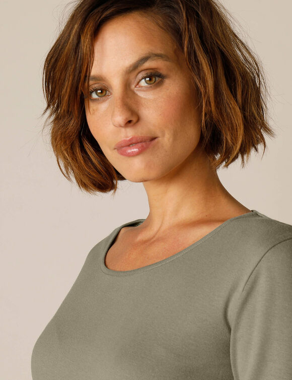 T-shirt manches longues, jersey en coton biologique(**) (kaki) T-shirt manches longues, jersey en coton biologique(**) (kaki)